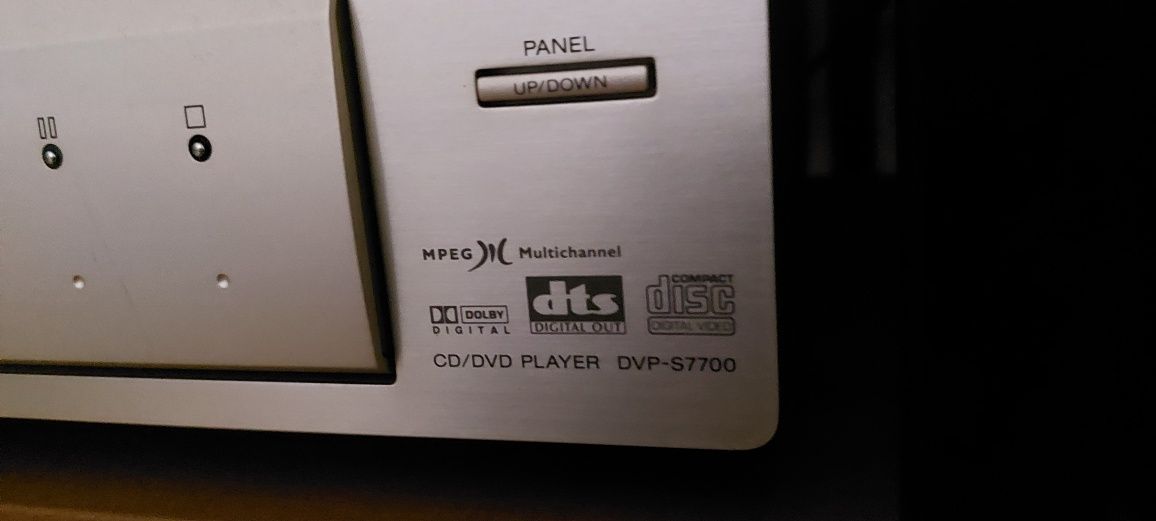 Leitor de cd dvd Sony dvp-s7700