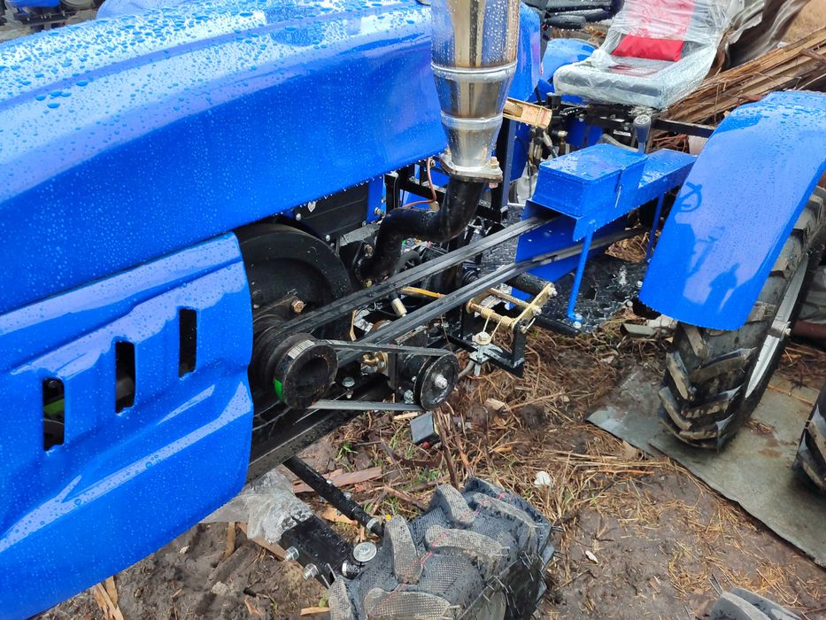 Трактор Булат Т185 фреза и плуг в подарок