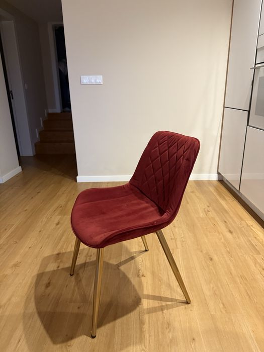 Vendo 8 cadeiras em veludo