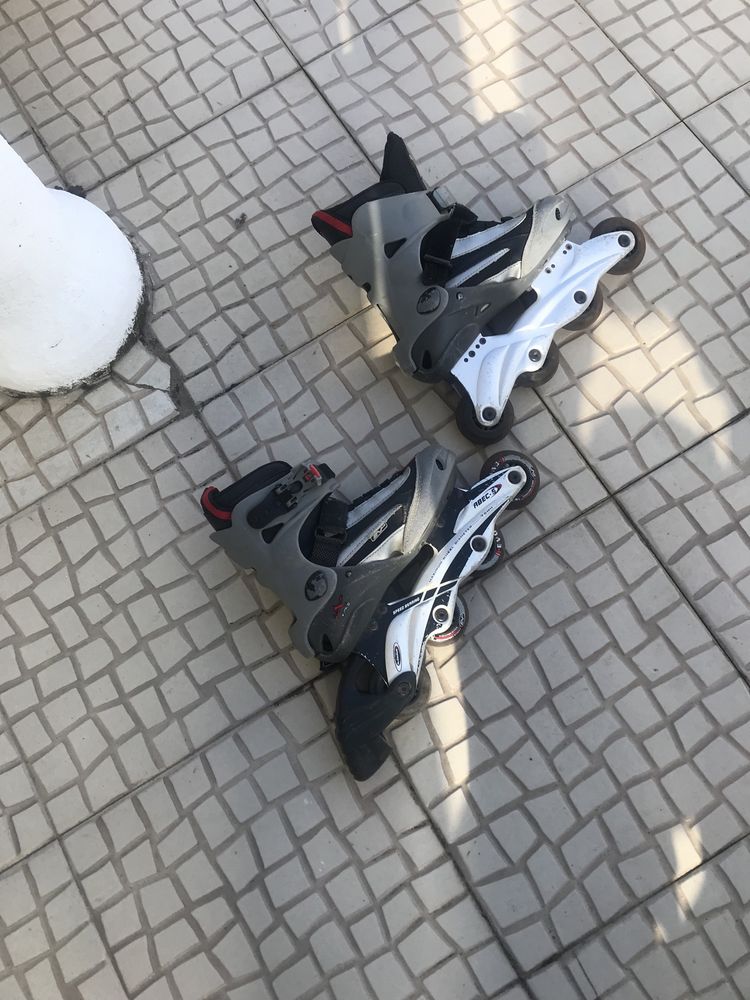 Patins de crianca tamanho 34