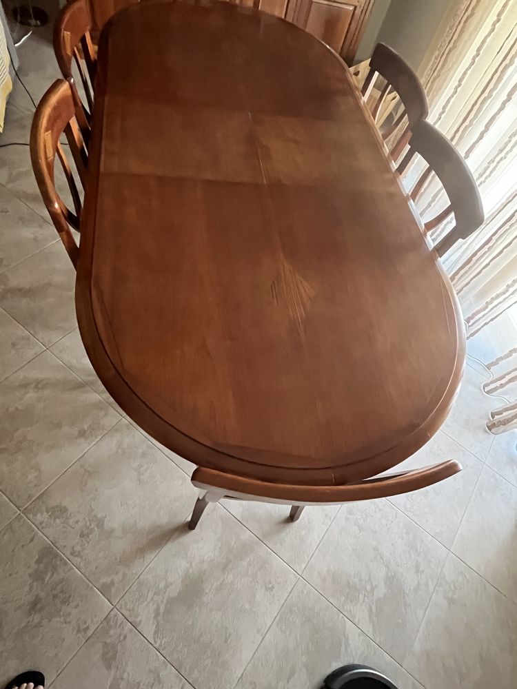Louceiro/Mesa e 6 cadeiras