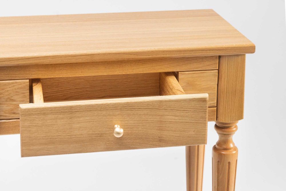 Konsola, stolik drewniany, dąb naturalny
