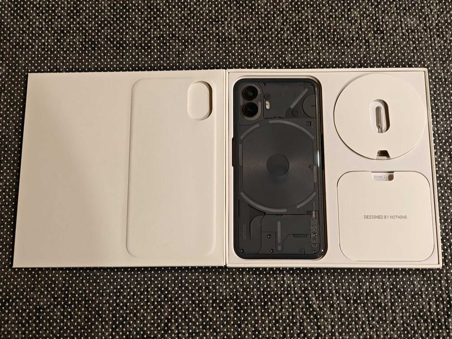Nothing Phone (2) 12/256Gb (Dark Grey)