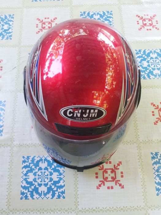 Продам мото шлем