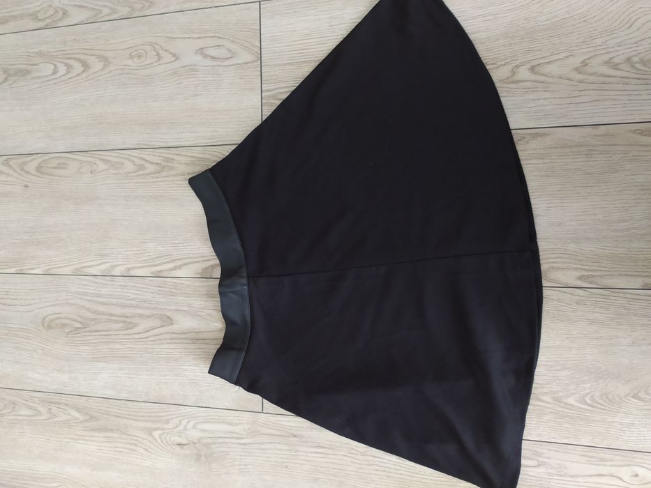 Nowa spódnica Sinsay czarna rozmiar S/36 ala skóra skórzana