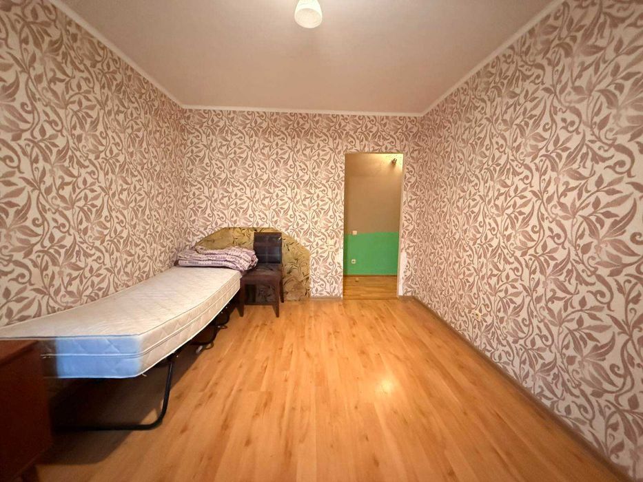 Продам перепланированную 3 комнатную на Парковой