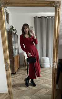 Czerwona dzianinowa midi sukienka dress knit