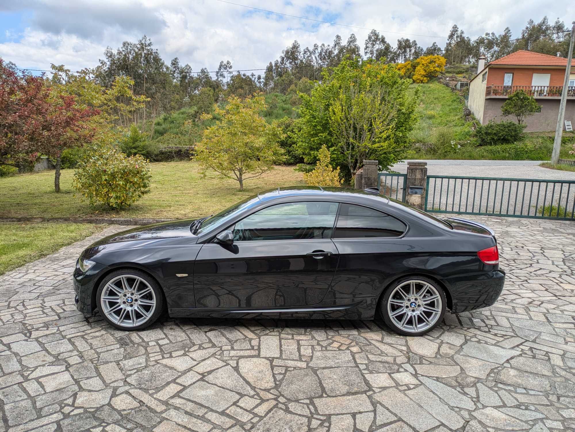BMW 320 D Coupe E92 Pack M