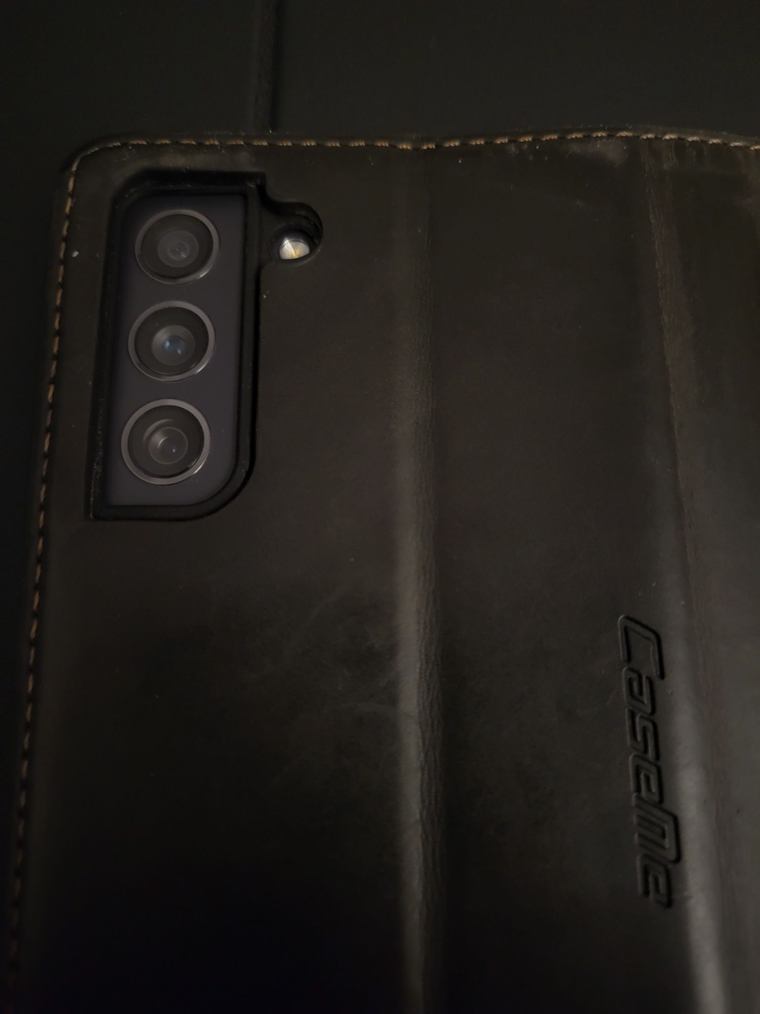 Sprzedam Samsung Galaxy S21 FE 5G – Stan bardzo dobry. Android 15.