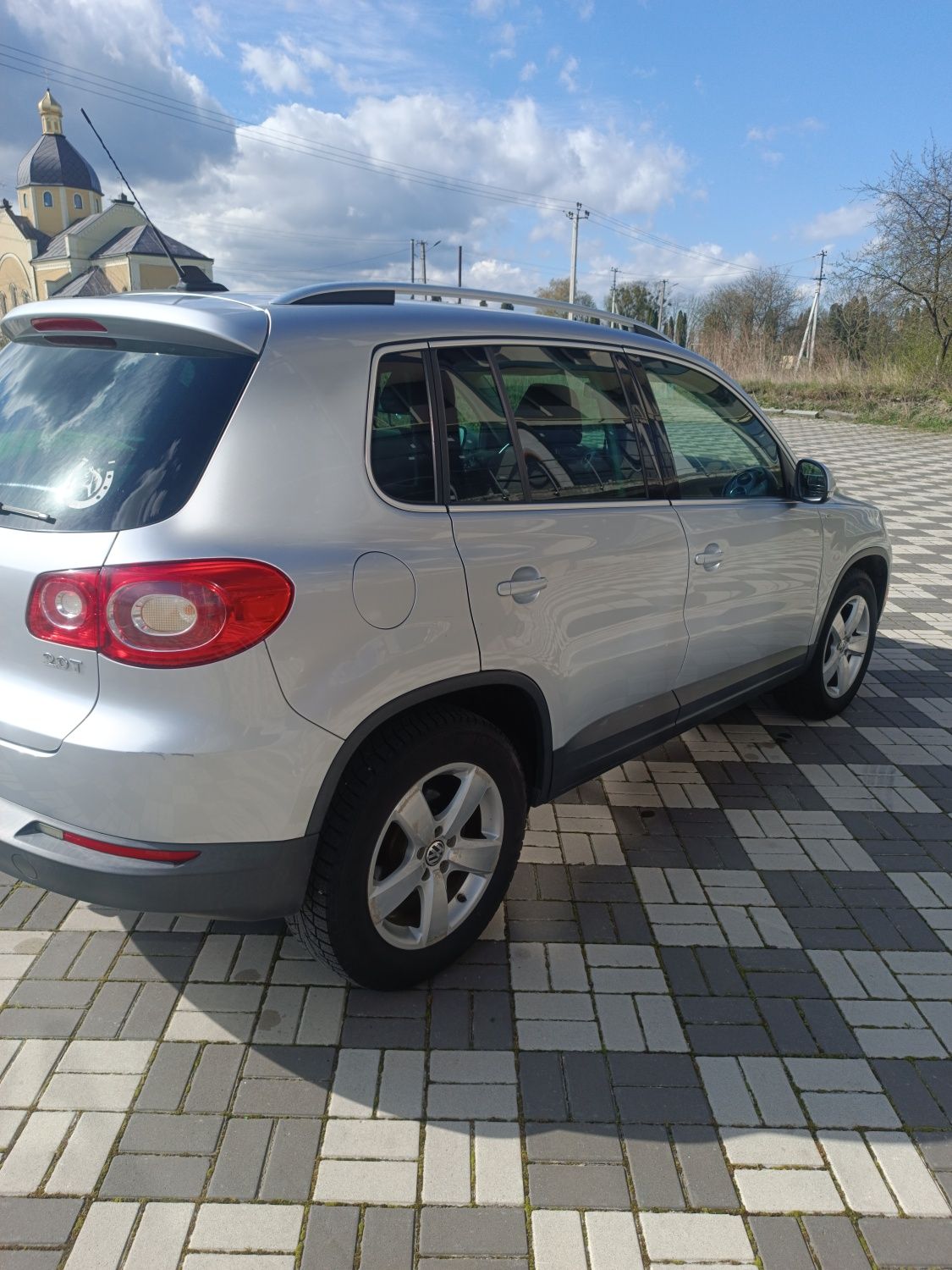 Продам Volkswagen Tiguan Wolfsburg edition