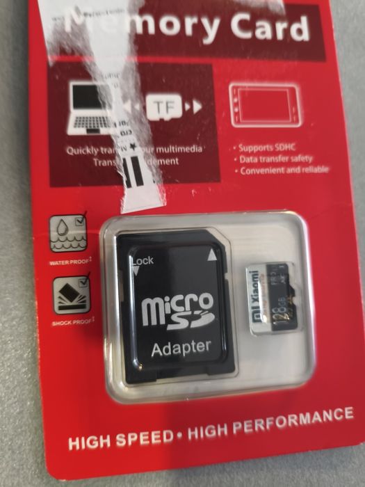 карта памяти microSD объемом 128 ГБ