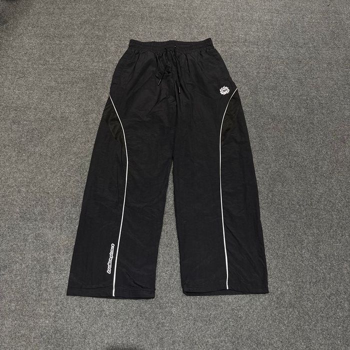 Broken Planet штани