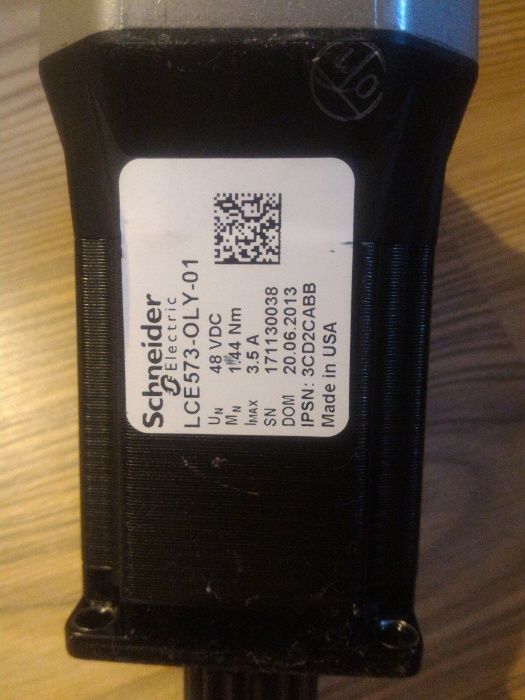 Schneider silnik krokowy / serwonapęd Lexium Mdrive 1.44Nm