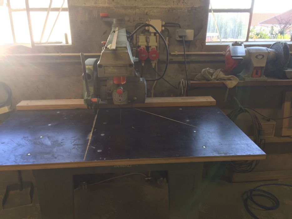 Radial de carpintaria