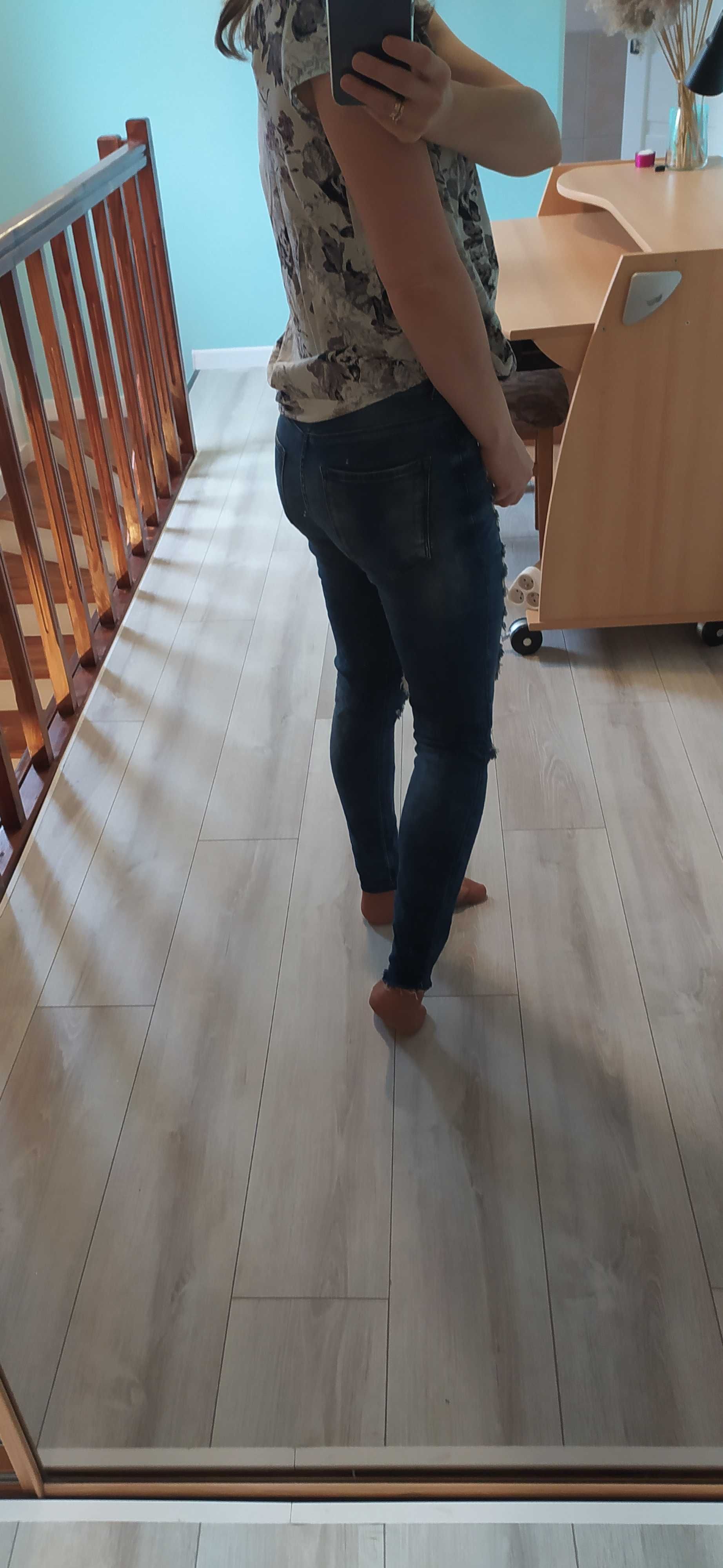 Spodnie damskie jeans dziury Bershka r 38 S/M rozdarcia