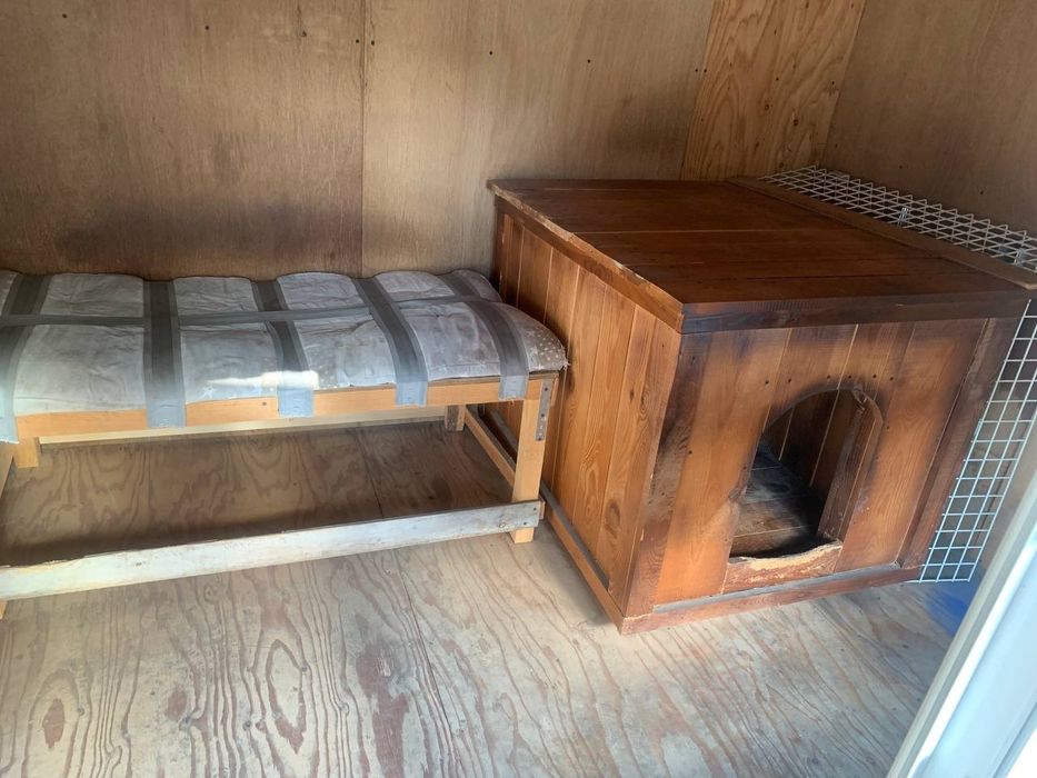 Волєр для собаки