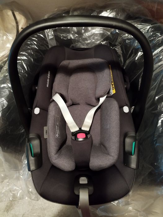 Ovo/Cadeira Maxi-Cosi Pebble 360 (Isofix não incluído)