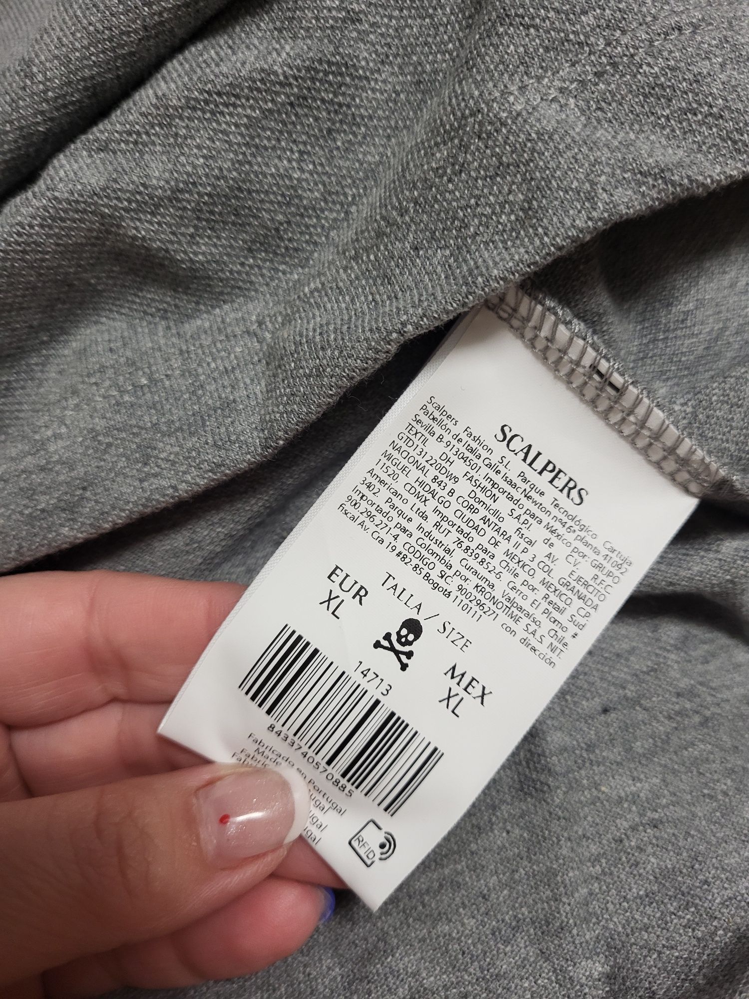 Polo novo de homem Scalpers tamanho XL novo