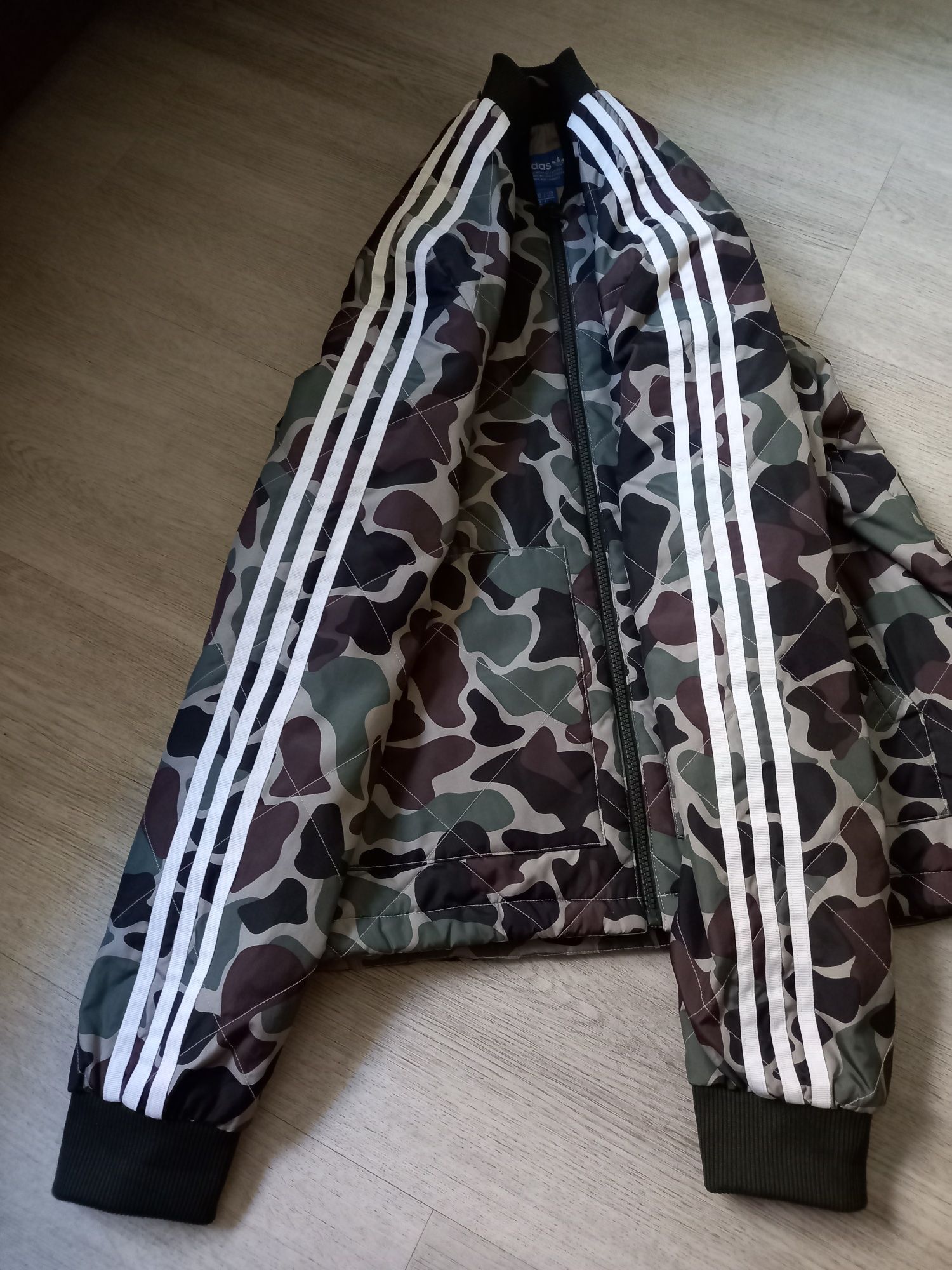 Adidas kurtka bomberka moro jesień wiosna  M