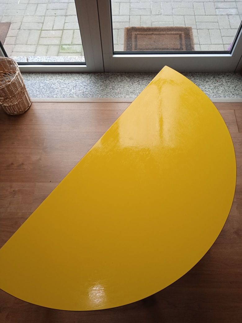Mesa Semicírculo