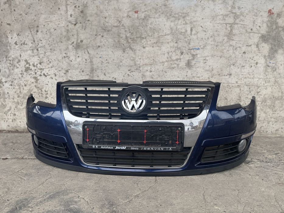 Бампер передній Пасат Б6 LD5Q Фольксваген Passat b6 Передний бампер