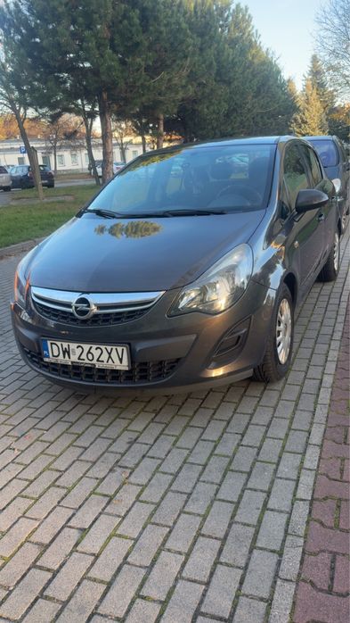 Opel corsa D 1.2 Benzyna