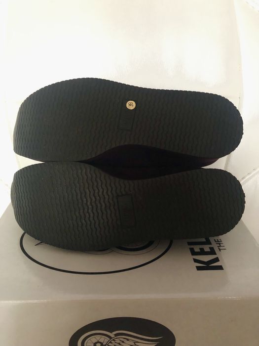 Нові туфлі/черевики Kelton