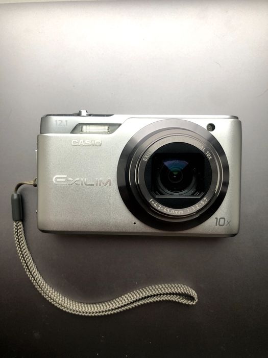 Цифровий Фотоапарат Casio Exilim EX-H5