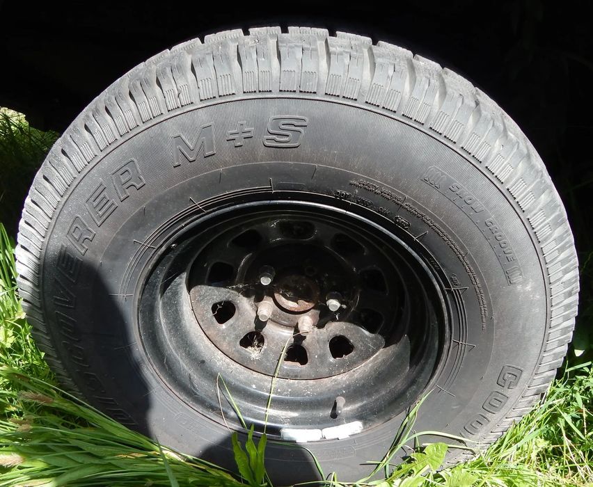 Opona opony felgi koła 31 x 10.50 R15LT 15&quot; Jeep Cherokee XJ 84- Łuków części