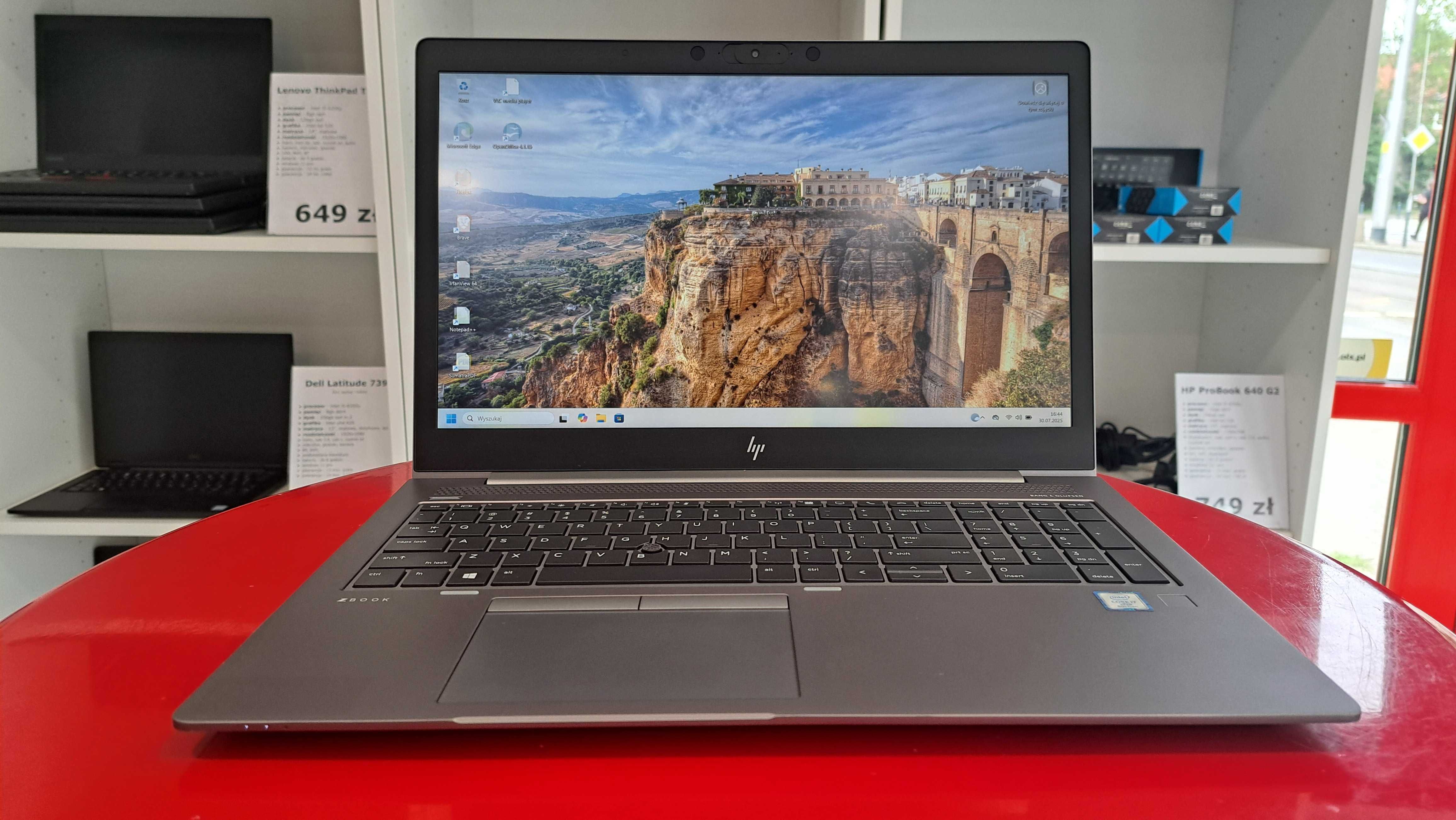 Laptop HP ZBook 15u G6 15" i7-8665u 35GB/512SSD Win11 FullHD IPS GW FV