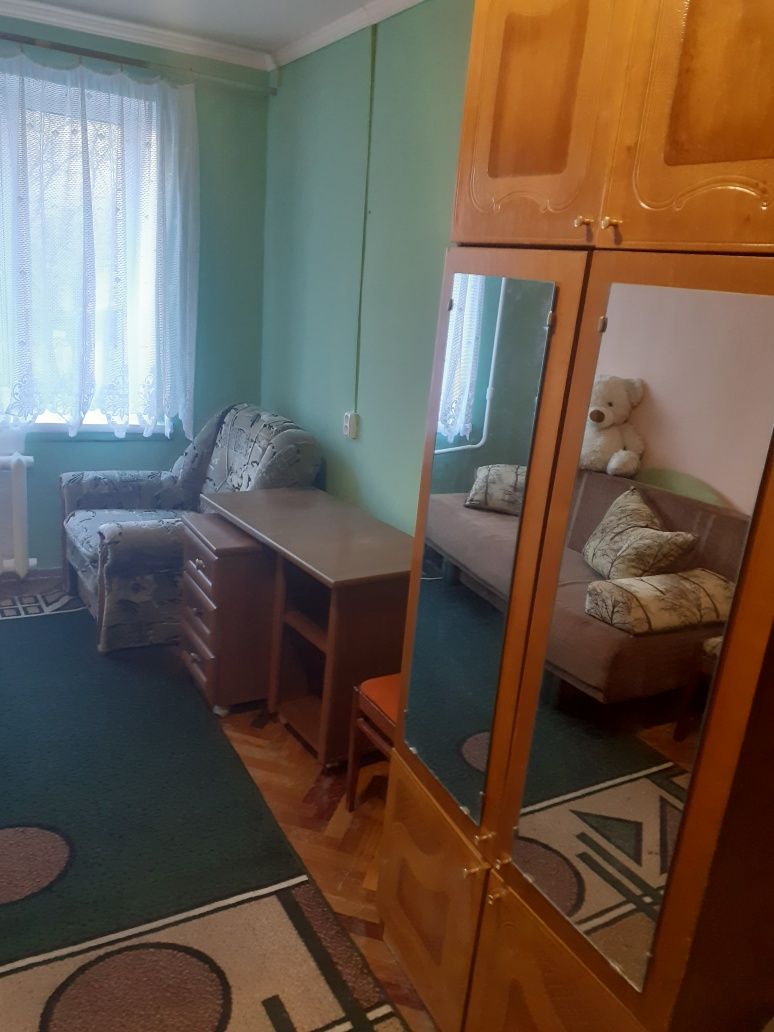 Сдам комнату  девушке, женщине. Я Хозяин.