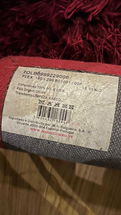 Vendo Tapete grande pêlo grande e fofo - Oportunidade COMO NOVO