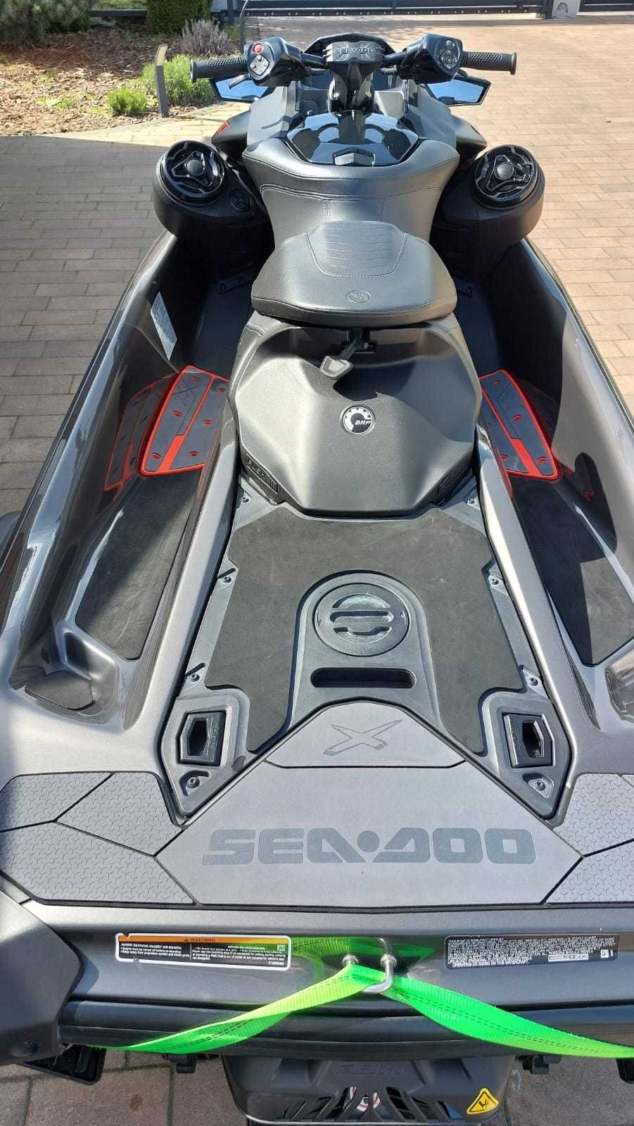 Skutet Sea doo RXP 300 X RS , 2022 rok ,49hr