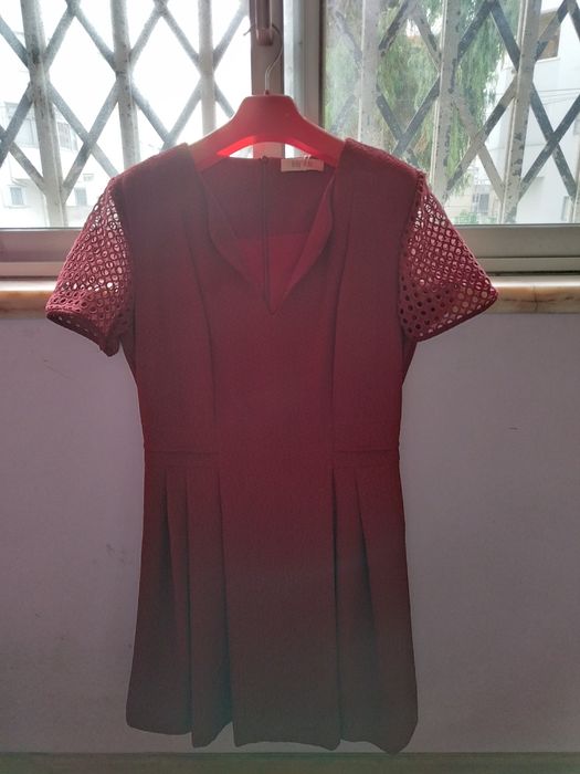 Vestido vermelho vinho