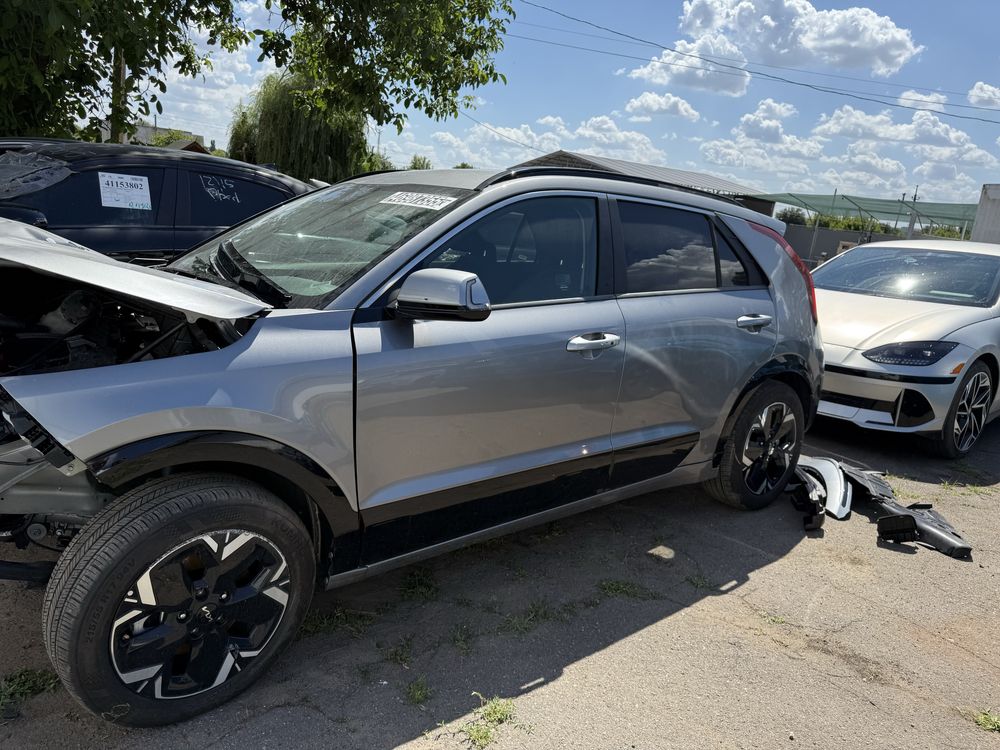 Продам по запчастинам Kia Niro 2024 рік виготовлення