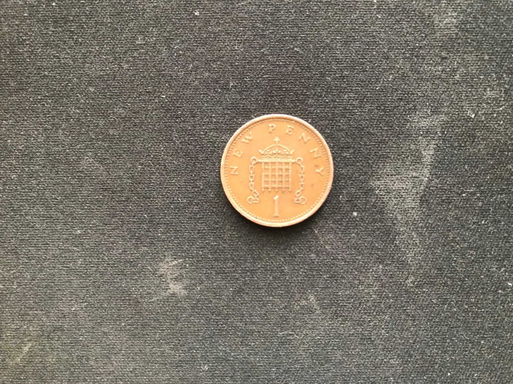 Монета 1 новый пенни Великобритания 1971 год