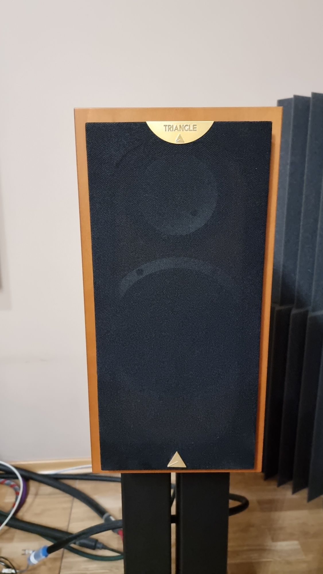 Продам АС Triangle Stratos Solis 260