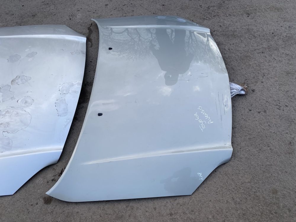 Капот Toyota Avensis II T25 Тойота Авенсіс 2 Т25 2003-2009