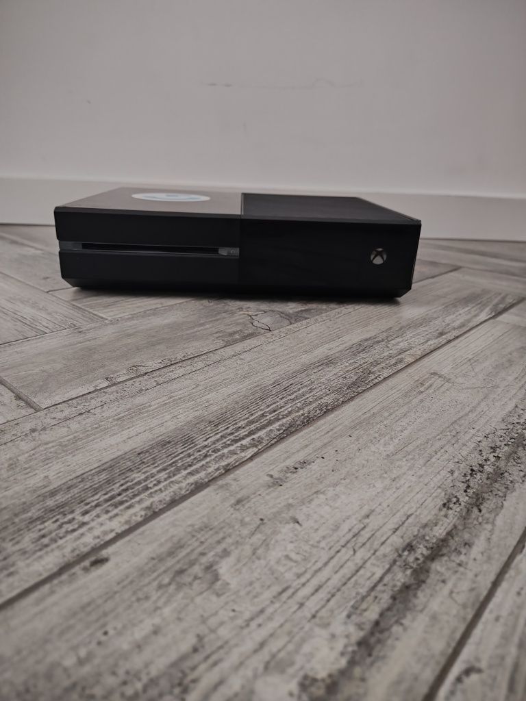 X Box One sprzedam