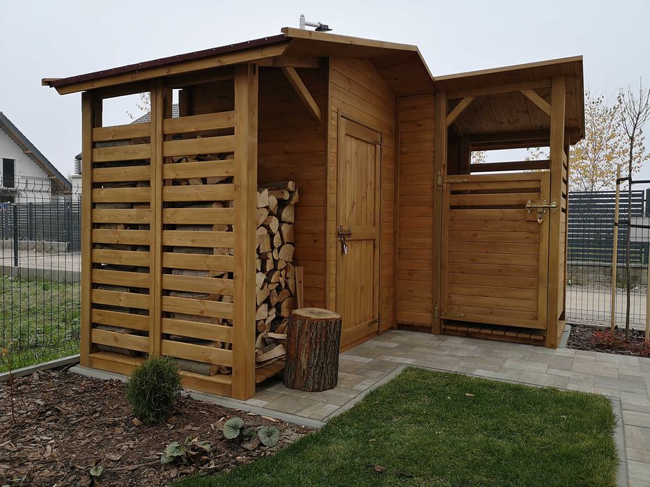 Domek narzędziowy z drewutnią i wiatą na kosze, zabudowa ogrodowa