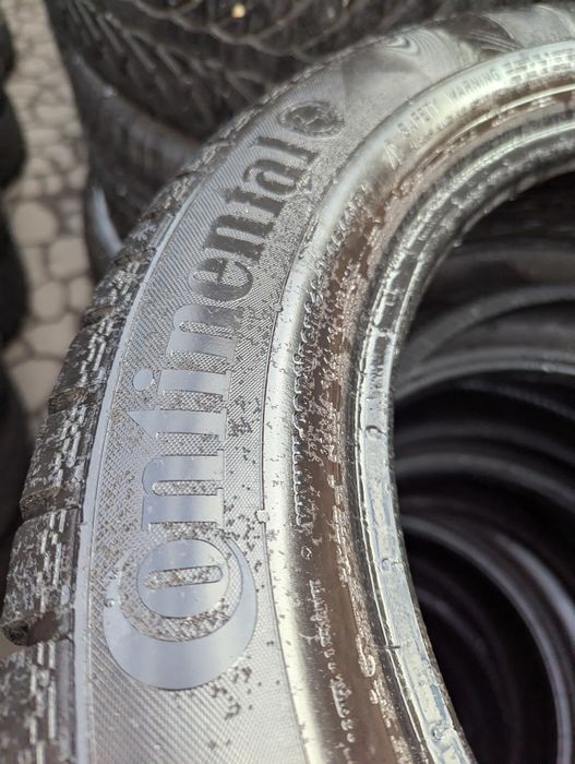205/55R16 Continental TS830
