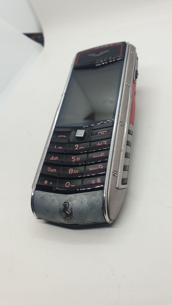 Vertu  ,  верту   .