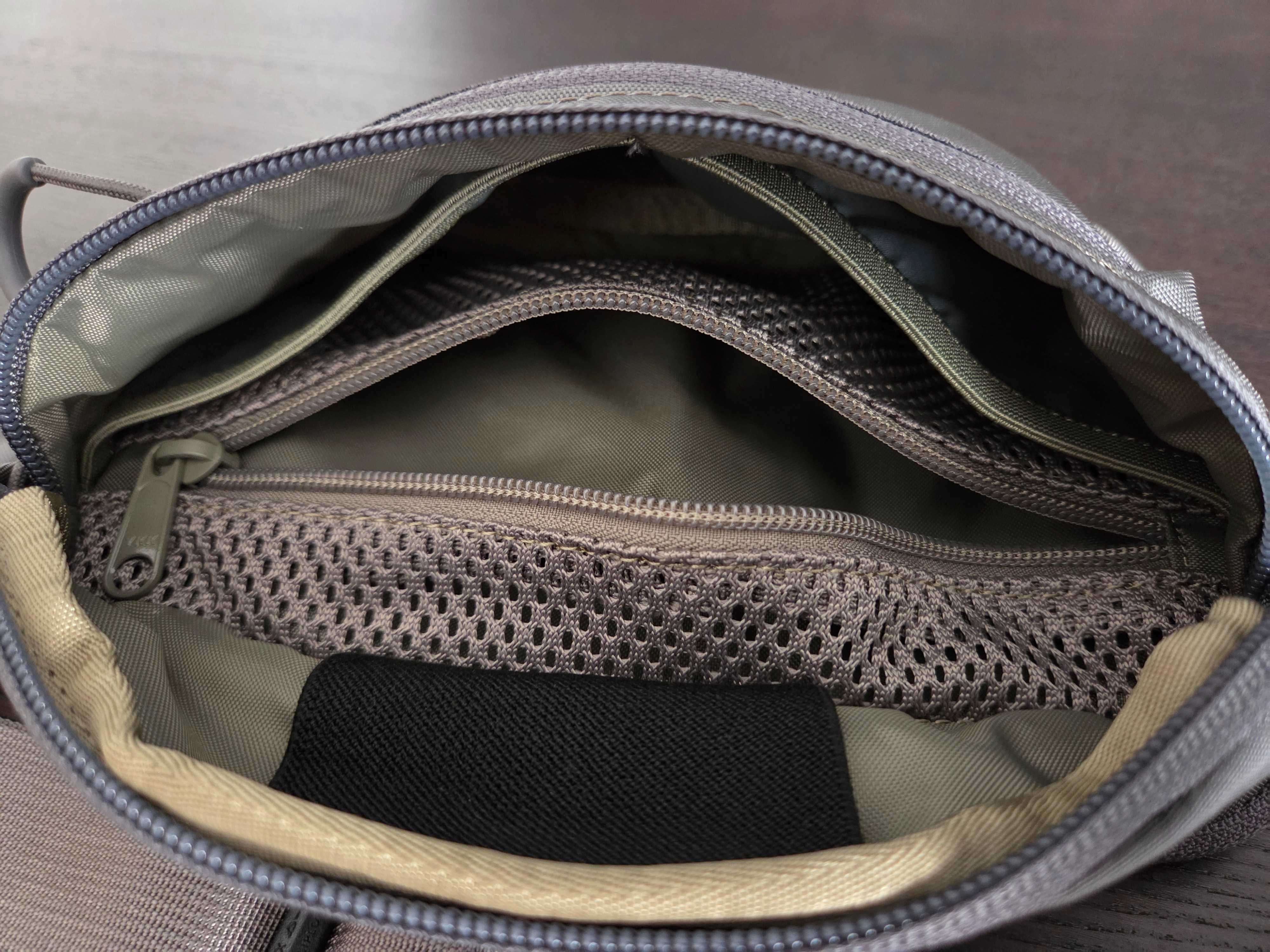 Bolsa de cintura Eberlestock Bando com coldre