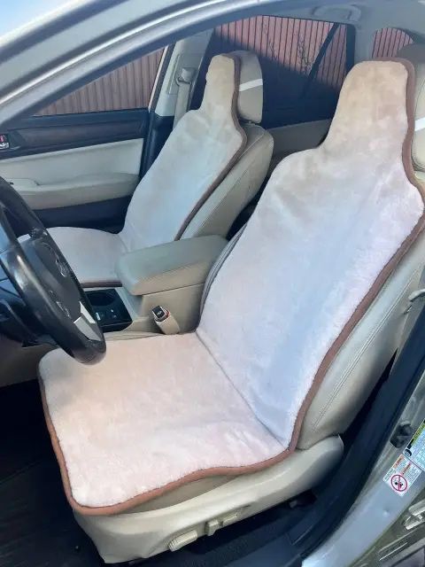 Накидки на сидіння в авто з овчини