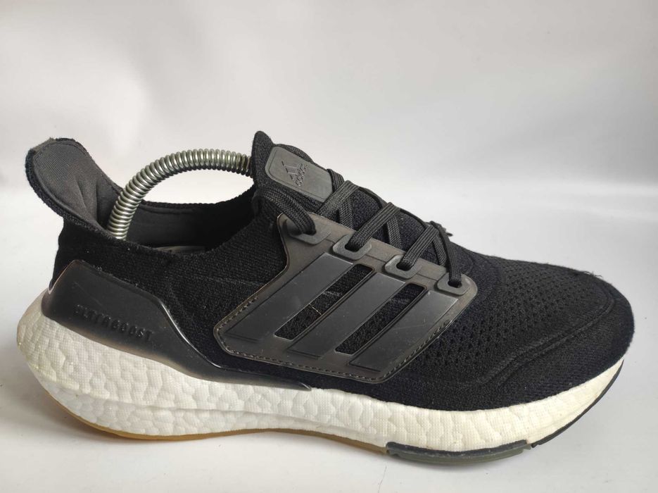 Adidas Ultraboost 21 - Buty do biegania r. FR 42