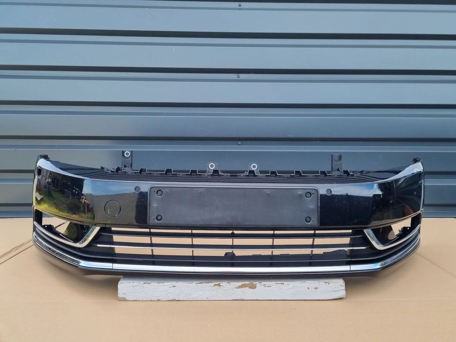 VW PASSAT B7 2011- Zderzak przód oryginał MA475