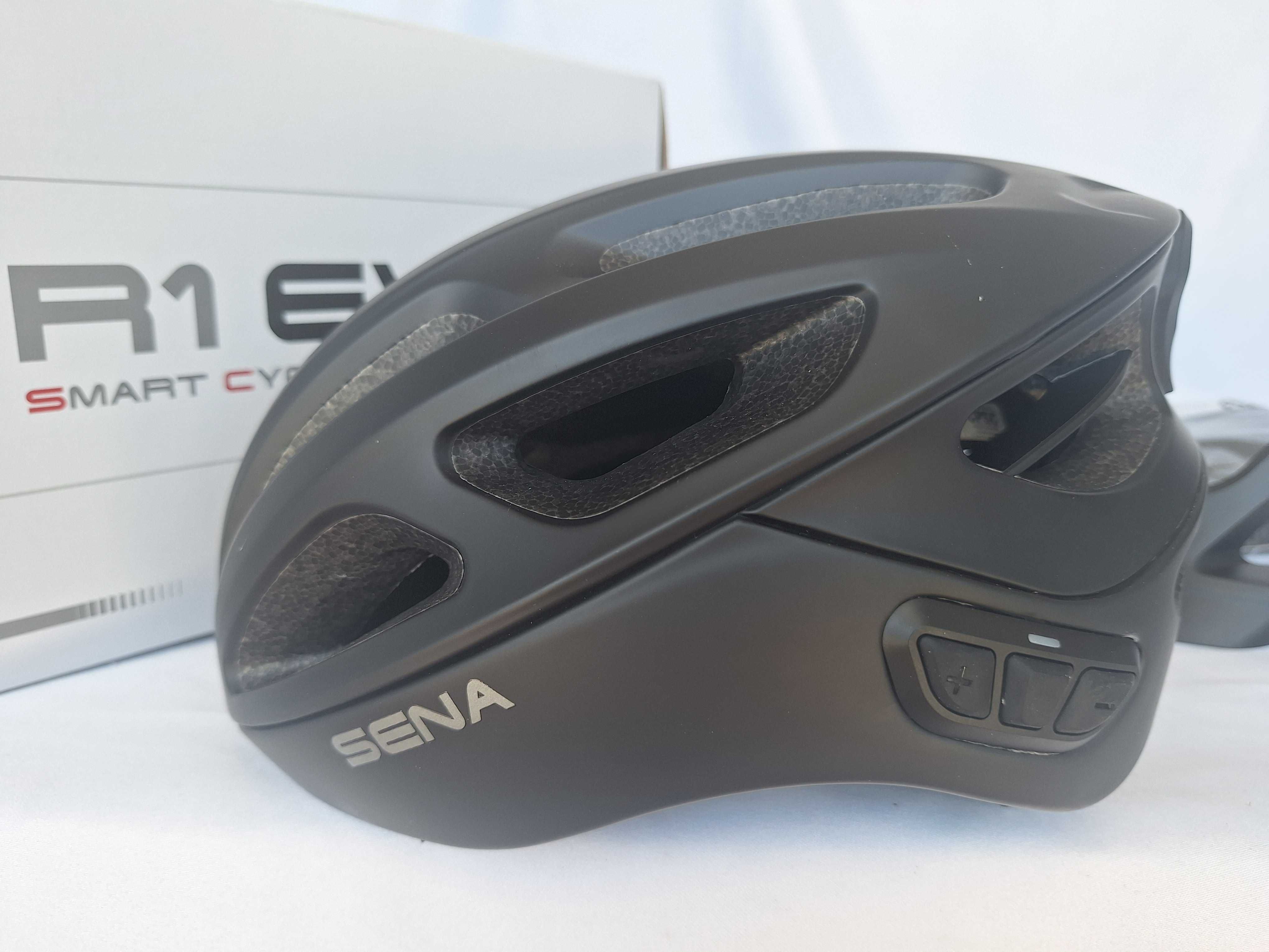 Kask rowerowy Sena Smart Cycling Helmet R1 Evo Black M 55-59 Interkom