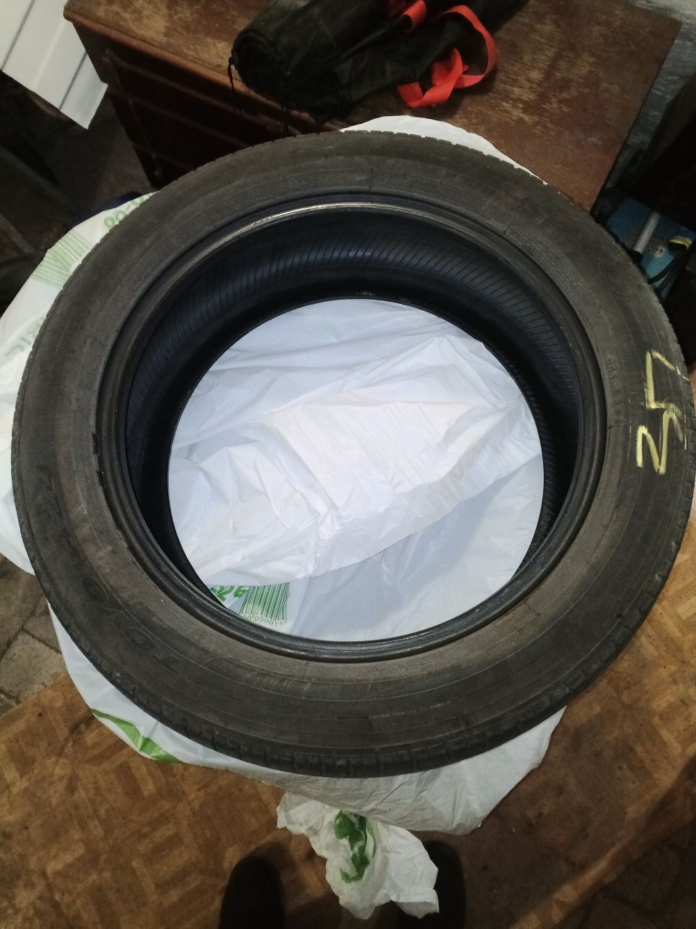 Прадама резіну 225/55 р18