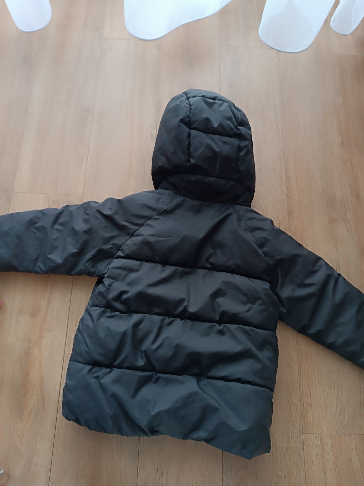 Zimowa kurtka chłopięca 98 Zara