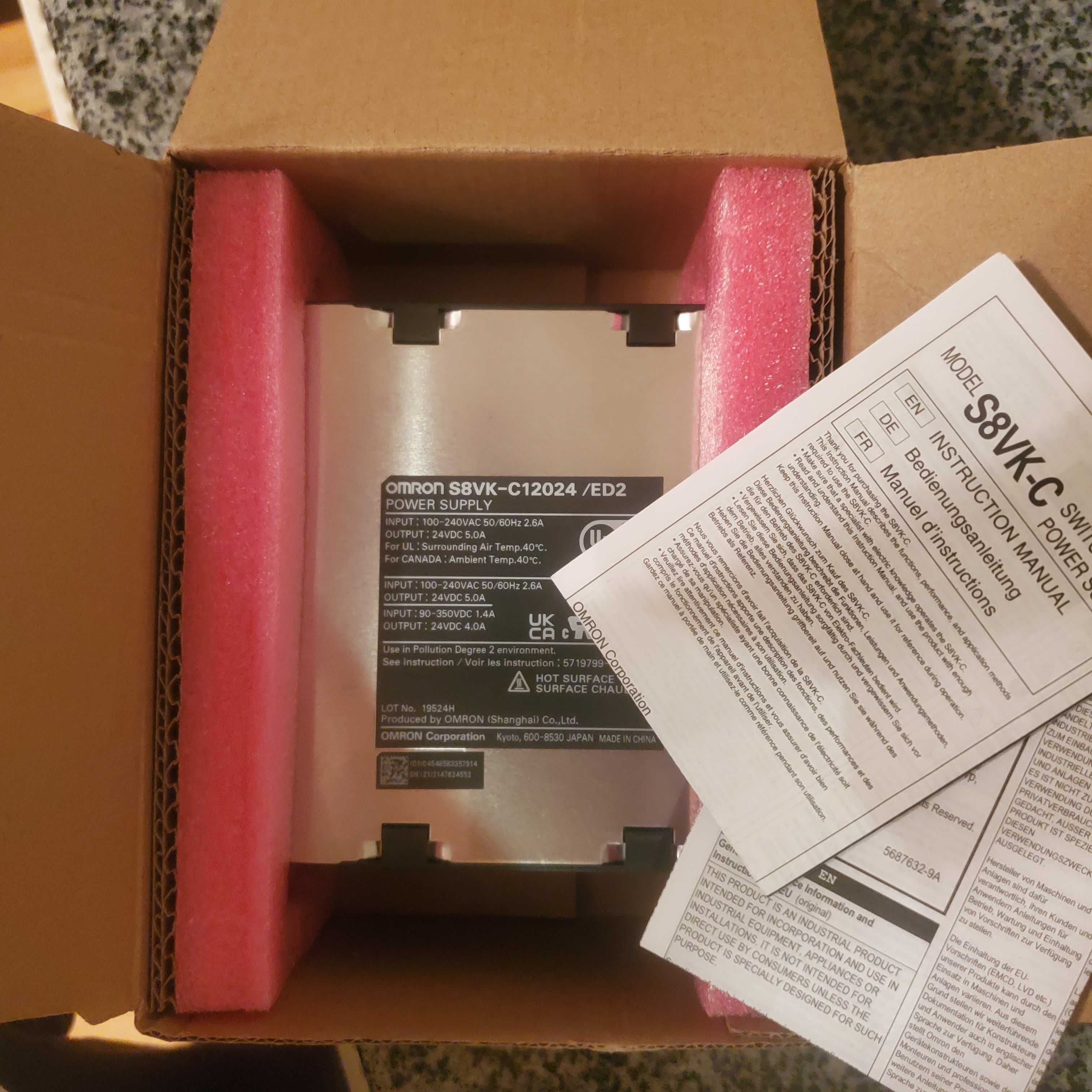 Блок живлення Omron S8VK-C12024, 100-240V AC, 24V DC 5А, блок питания